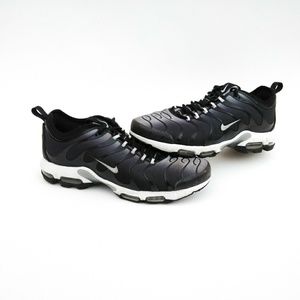 nike tn ultra black grey